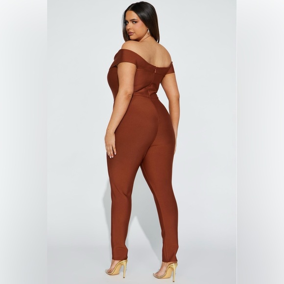 Brown jumpsuit - Picture 3 of 3